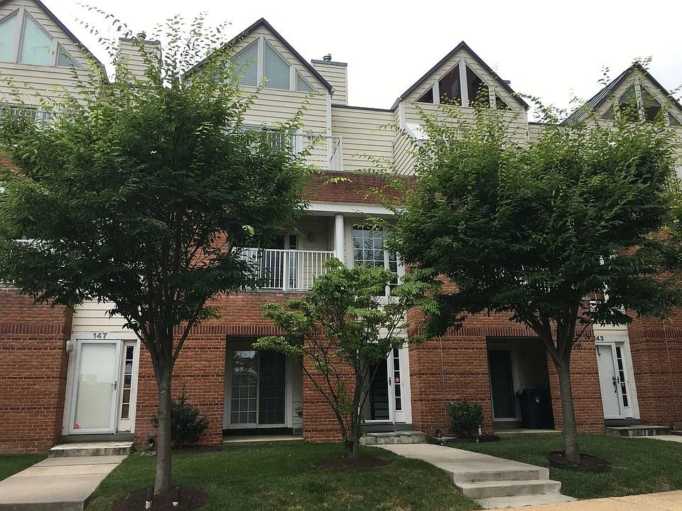 145 Christina Landing Dr