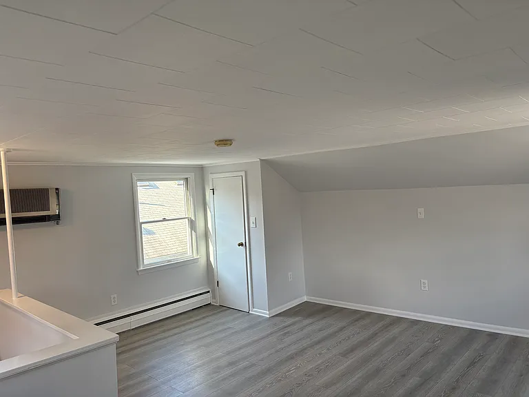 14 Main St #1 — Photo 17
