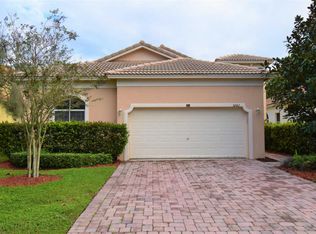 5642 Sunberry Cir, Fort Pierce, FL 34951