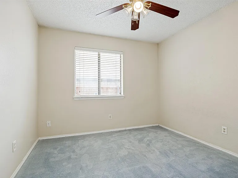 405 Myrtle Dr — Photo 19