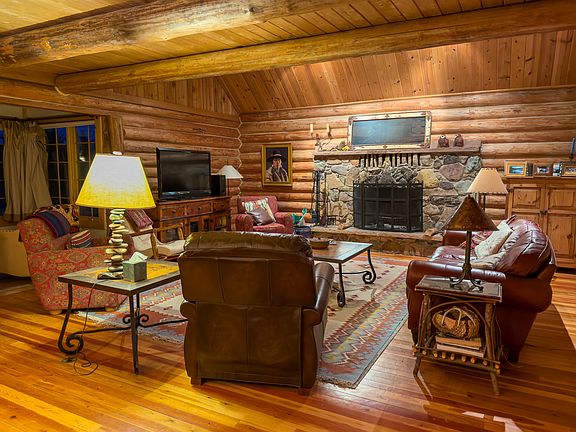 24th image of this home