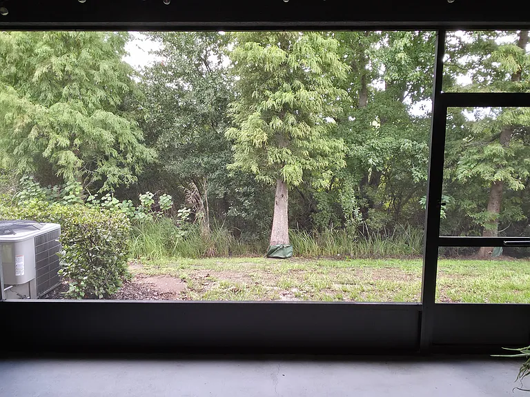 6920 Breezy Palm Dr — Photo 11
