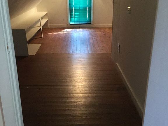5th image of 1001 N West Blvd