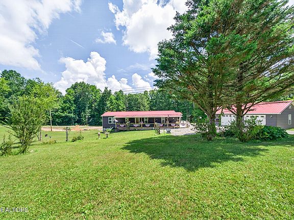 4th image of 7201 Glade Creek Rd