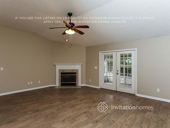 3rd image of 3762 Woodbriar Dr
