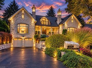 138 Dianne Ave, Oakville, ON L6J 4G9