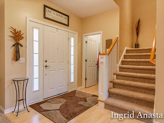 4th image of 84 Riverchase Dr NE