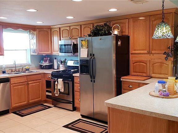 4th image of 1847 Shore Dr S APT 315