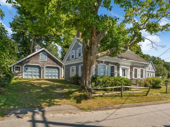 77 Lowells Cove Road, Harpswell, ME 04066
