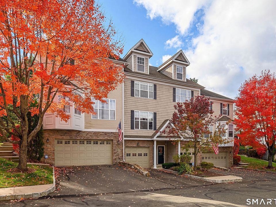 1st image of 92 Woodcrest Lane #92