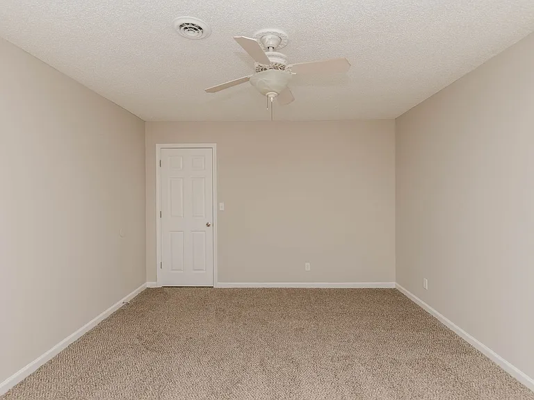 410-437 White Ingram Pkwy #410-437 — Photo 20
