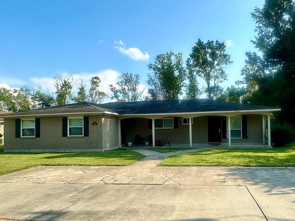 Duplex exterior