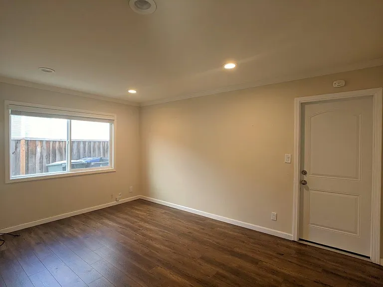 1032 Cassia Way — Photo 17