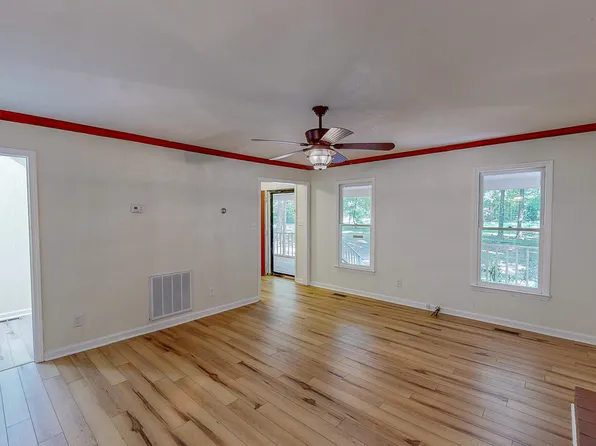 1441 Holeman Ashley Rd, Timberlake, NC 27583