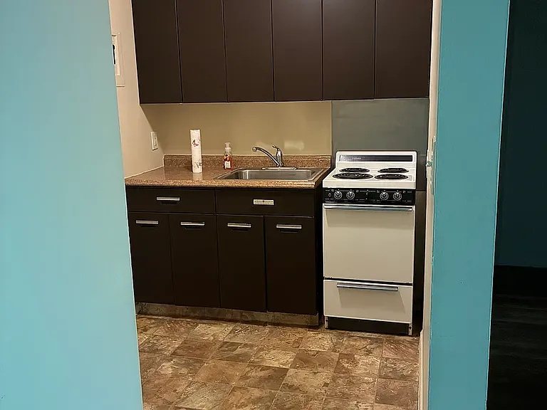 17939 Lakeshore Blvd #204 — Photo 4