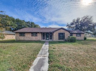 1610 Maryon St, Baytown, TX 77523