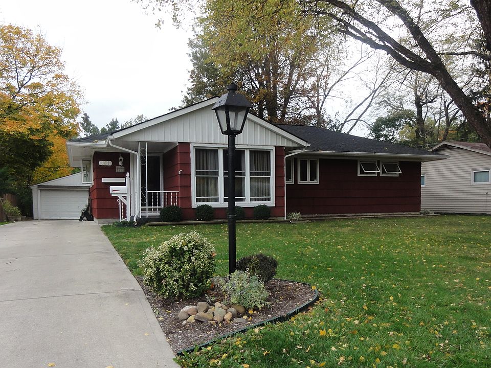 1st image of 181 Cornell Ct