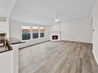 9445 Pastime Ct, Fort Worth, TX 76244