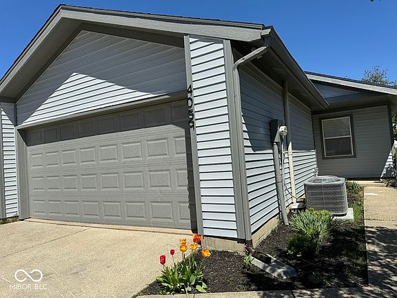 2nd image of 4059 Gamay Ln