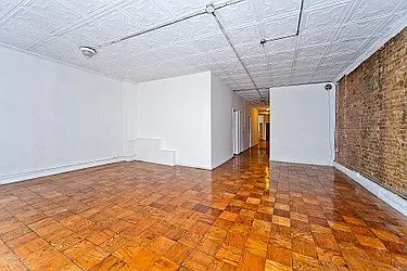 Rented by Bryan L Rozencwaig, LREB