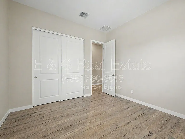 1899 N 140th Dr — Photo 17