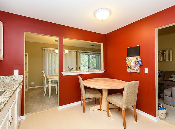5th image of 508 Loch Lomond Ln APT B
