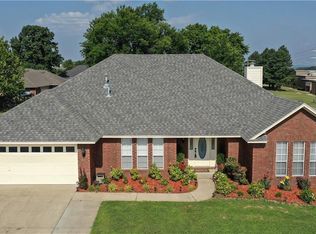 1525 Trenton Dr, Van Buren, AR 72956