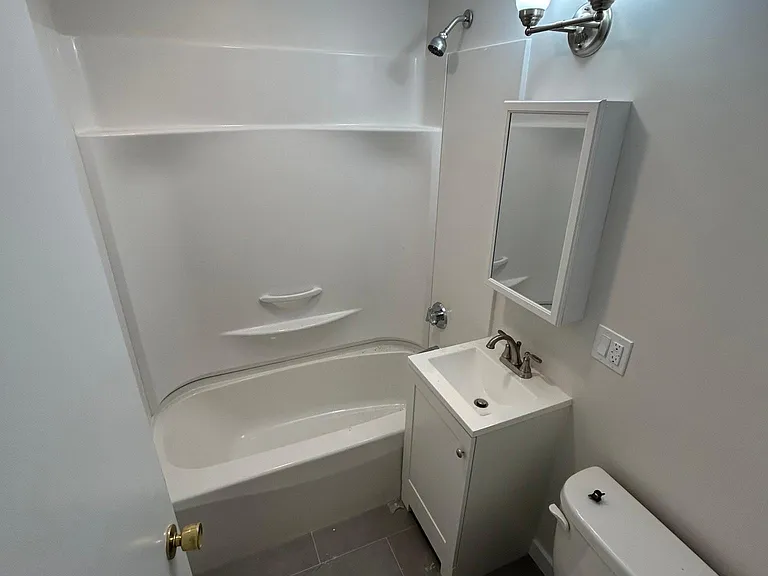 125 Main St #3 — Photo 9