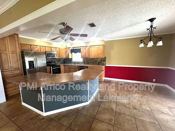 3rd image of 1653 Lagoon Pl