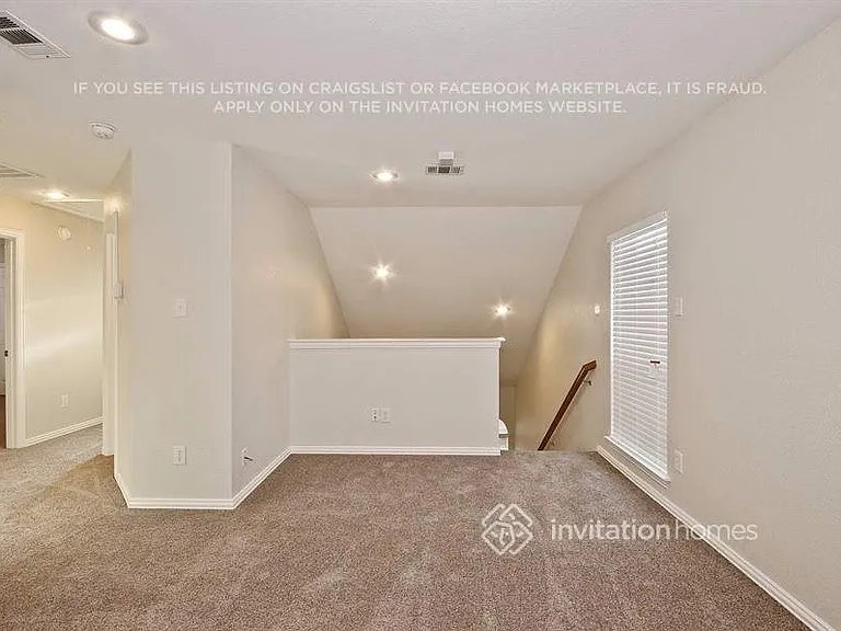 11732 Latania Ln — Photo 8