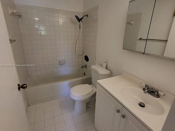5th image of 4028 NW 87th Ave #4028