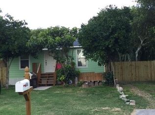 818 S Arch St, Aransas Pass, TX 78336