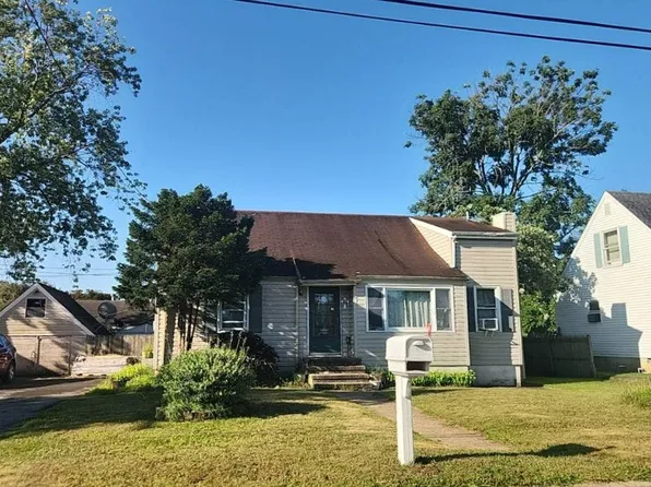 2310 Hollywood Rd, Point Pleasant Beach, NJ 08742