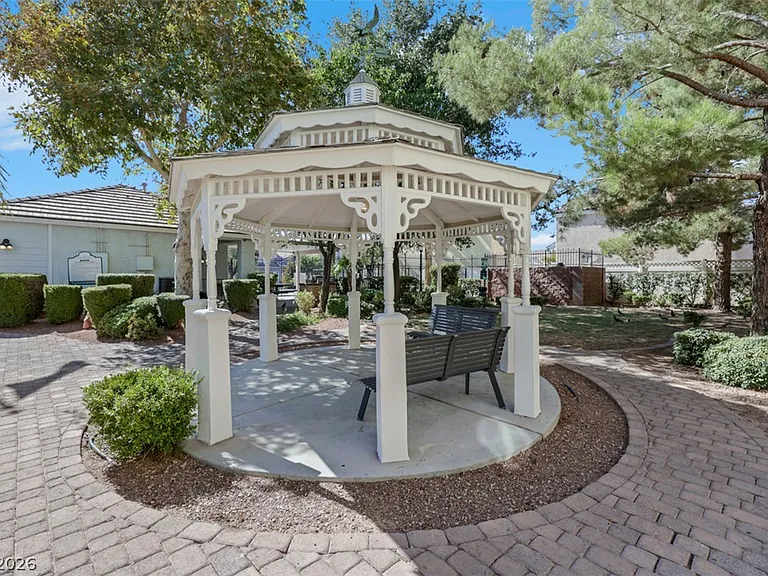 7987 Home Light St — Photo 38
