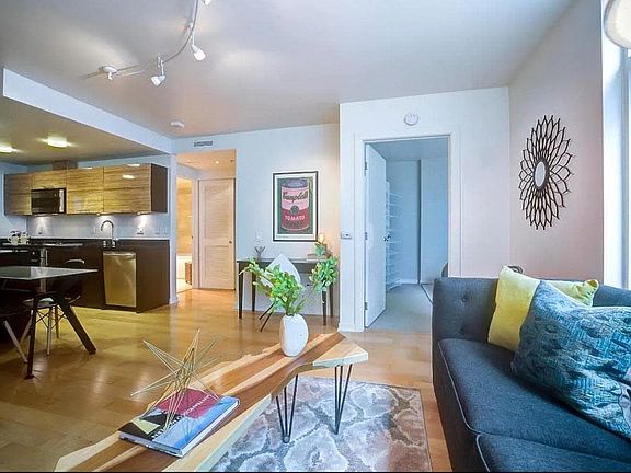 2nd image of 829 Folsom St #406