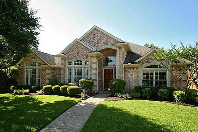 1st image of 1424 Sussex Dr