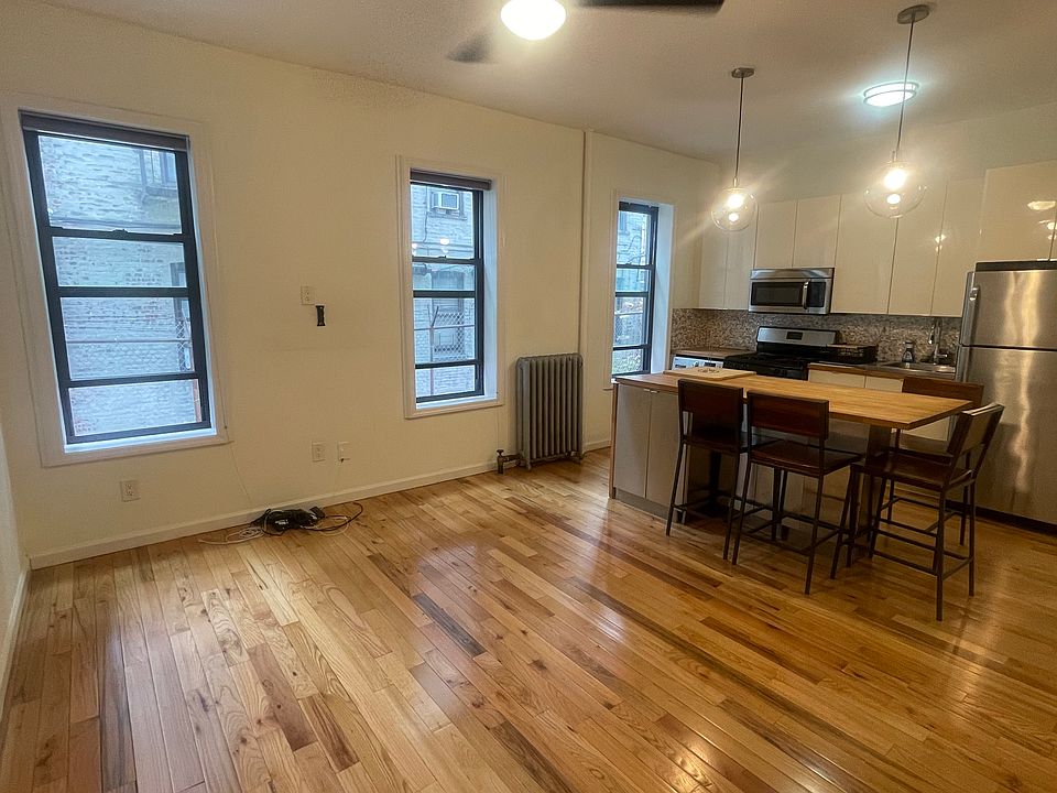 1st image of 590 Parkside Ave APT 1DW