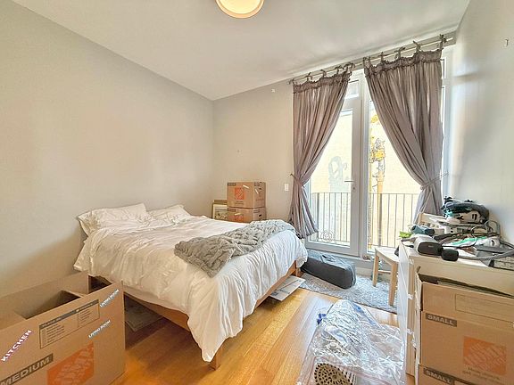 3rd image of 689 5th Ave APT 2B