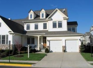 13022 Tortpise Pl, Fairfax, VA 22033