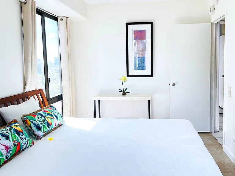 225 Queen St #119G — Photo 2