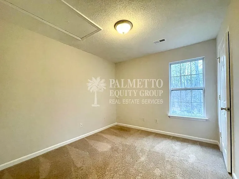 5715 River Glen Dr — Photo 8