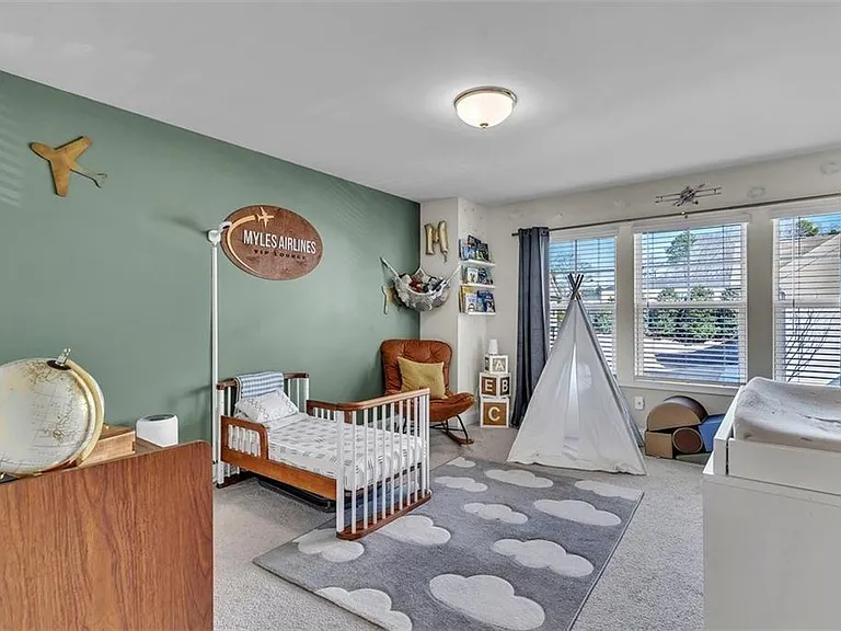 790 Belrose Dr — Photo 10