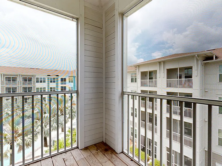Essex Luxe Apartments — Photo 130
