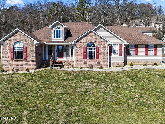 4th image of 265 Bona Vista Ln