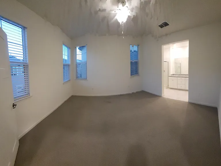 3025 Bernini Pl — Photo 7