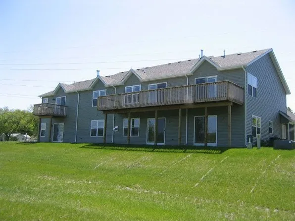 1725 W River St, Dixon, IL 61021