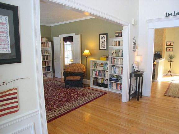 Great views of formal and informal rooms