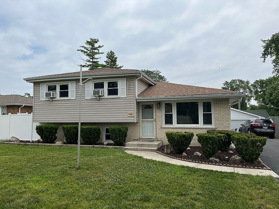 1st image of 10215 S 84th Ave