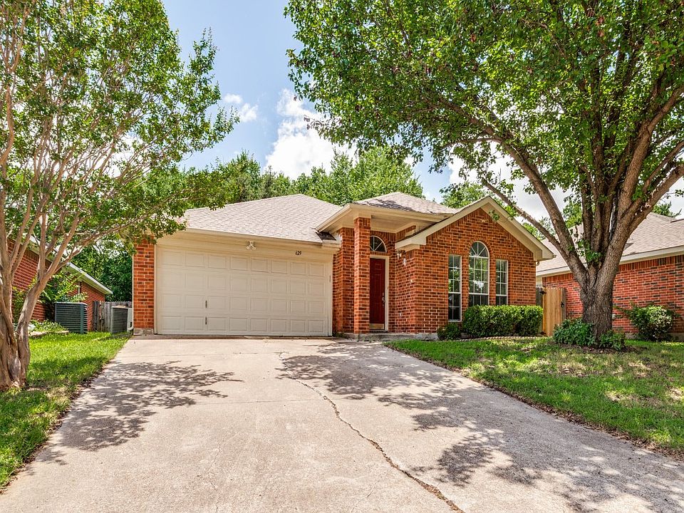 1st image of 629 Forest Oaks Dr