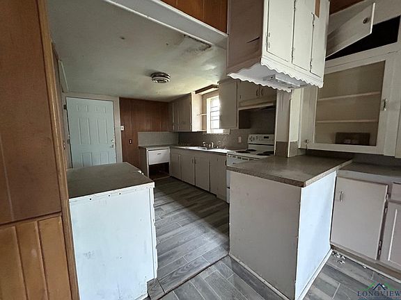 5th image of 103 W Nandina St
